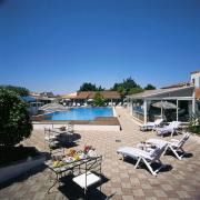 Hôtel Auberge en Camargue Hôtel Auberge en Camargue|499-499