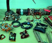 Vente vêtement bijoux Marguerittes|499-413